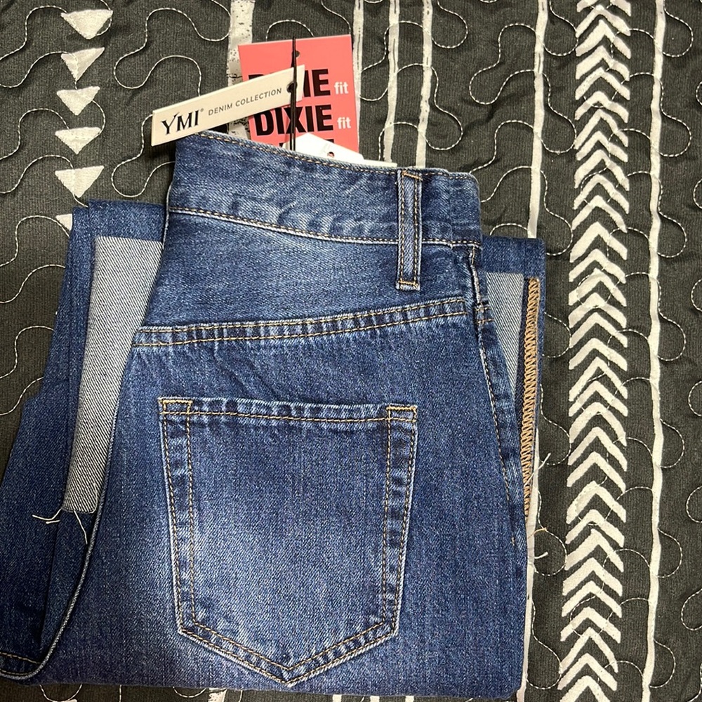 Never Worn, too big!